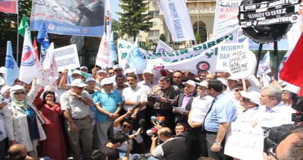 Mısırda Halk İradesinin Yanında, Darbenin Karşısındayız
