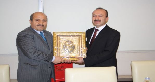 Aksaray İl Başkanlığından Veda Yemeği