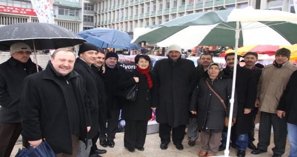 Güvercinler Özgürlük İçin Uçtu