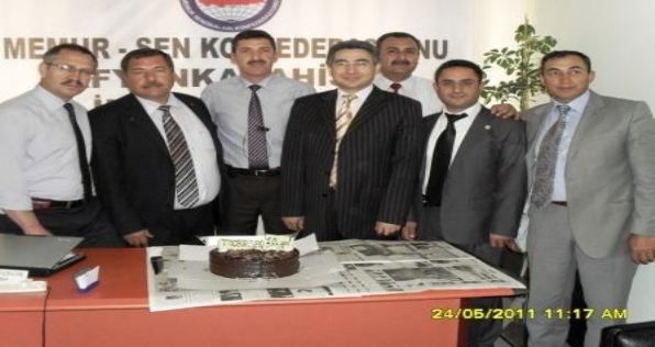 Afyon şubemiz 10.Yıl Coşkusunu sendika Başkanları İle Kutladı.