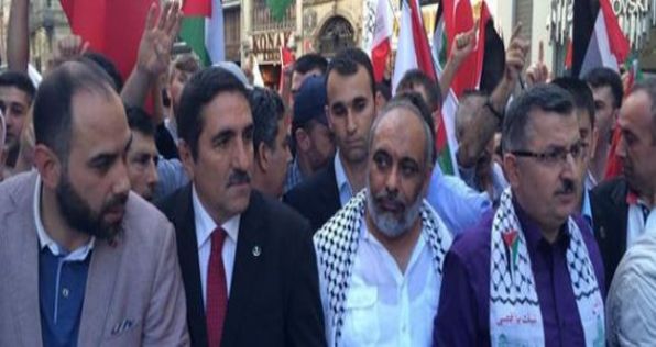 Büyük Gazze Yürüyüşüne 10 Binlerce Kişi Katıldı