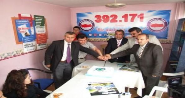 Çorum-Yozgat Şubesince 10.Yıl Pastası kesildi.