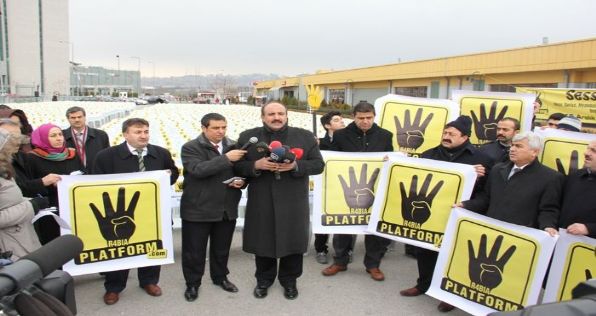 İnsan Hakları Gününde Sessiz Sandalye Eylemi