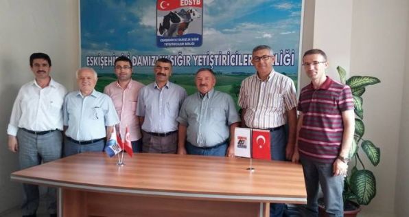 Eskişehir Damızlık Sığır Yetiştiricileri Birliğini Ziyaret Ettiler