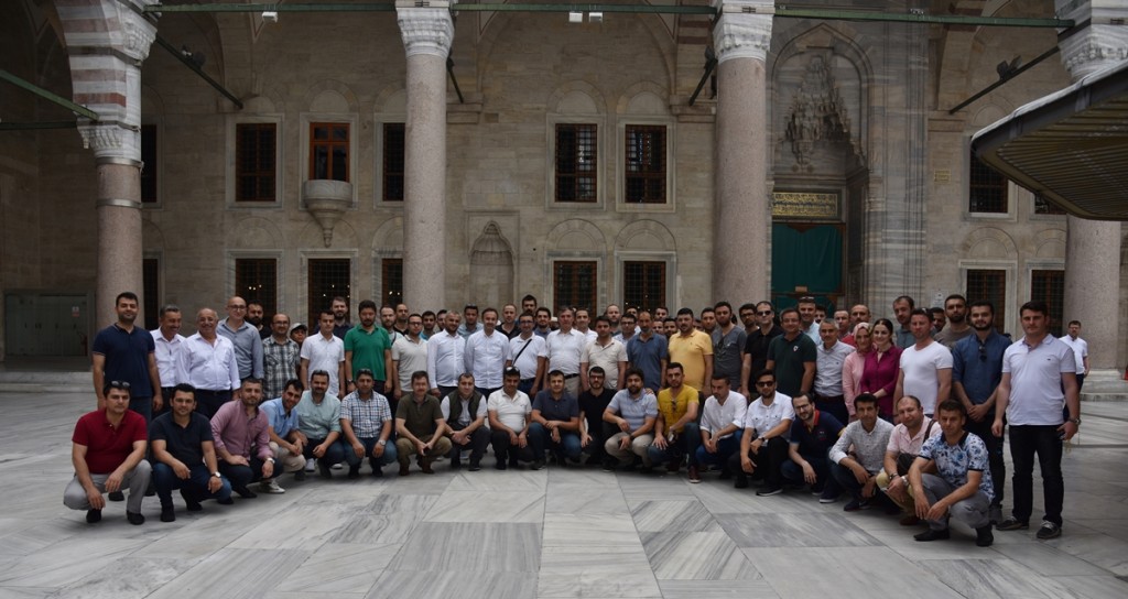 Akademinin Gençleri Ecdadı Ziyaret Etti