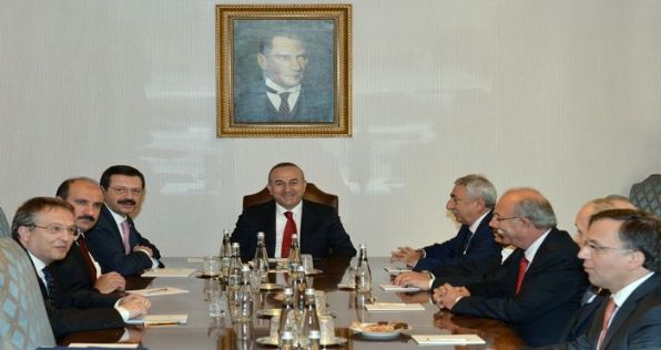 Dışişleri Bakanı Ziyaret Edildi