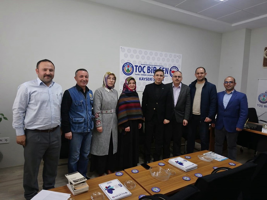 Kayseri Şube “Toç Bir-Sen Kitap Okuyor” Projesi Kapsamında Tüm Temsilciliklerinde Kütüphane Açıyor