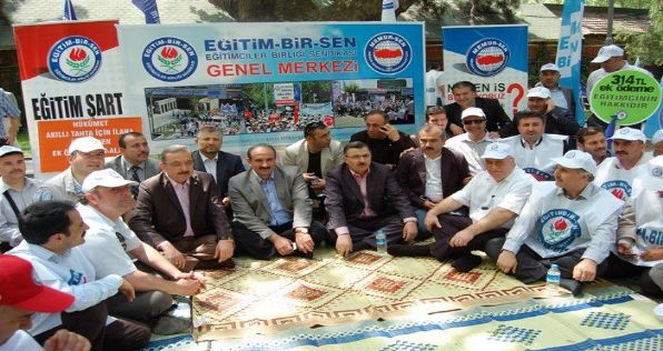 İş Bıraktık, Alanlara İndik
