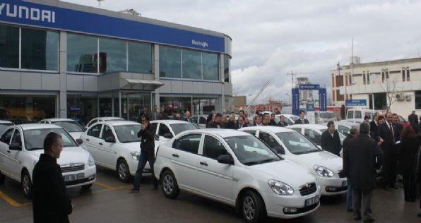 Toç Bir-Sen Memur Sendikacılığında bir İlki Daha Başardı; Şubelerine Araba Aldı.