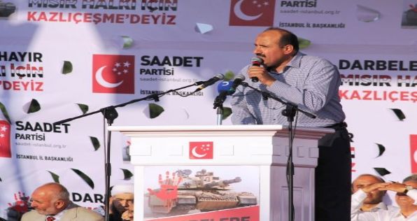 Kazlıçeşme Meydanından Darbecilere Büyük Tepki