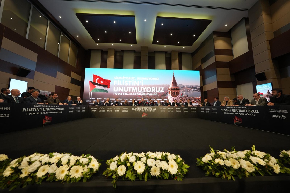 1 Ocak’ta Galata Köprüsündeyiz: Sinmiyoruz, Susmuyoruz Filistin’i Unutmuyoruz